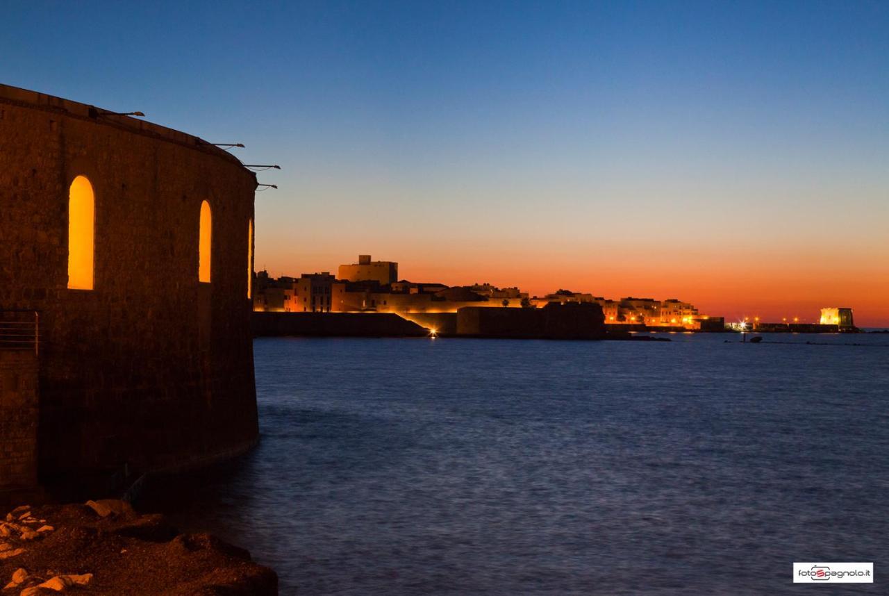 Le Cale Bed and Breakfast Trapani Exteriör bild